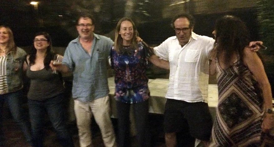 "Ay, qué placeeeeeer... sentía yooooo..." "Ay, qué placeeeeeer... sentía yooooo..."