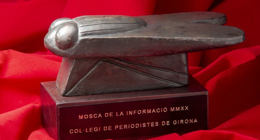 La Mosca de bronze creada per Carme Sanglas. La Mosca de bronze creada per Carme Sanglas.