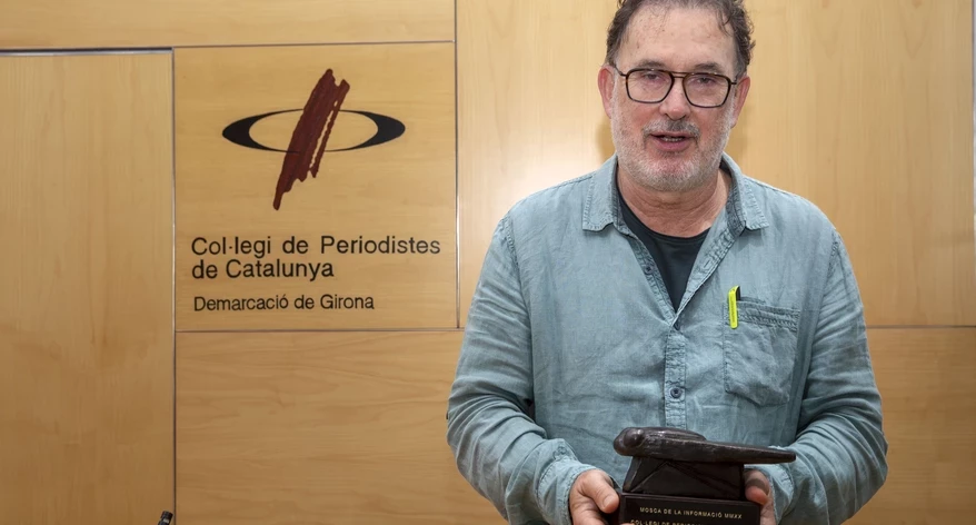 Joan Ventura, amb una de les Mosques del 2020. Joan Ventura, amb una de les Mosques del 2020.